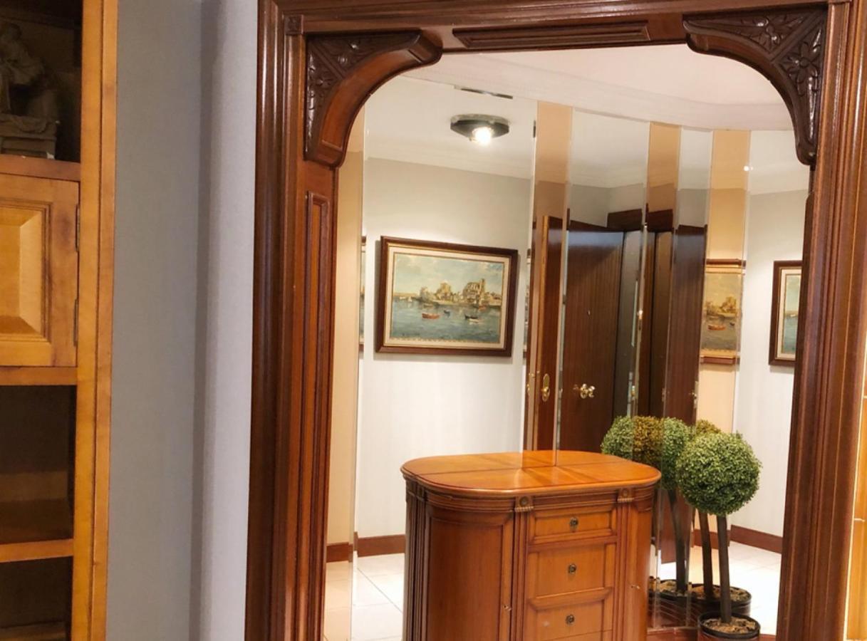 Clasico Y Funcional Vivienda Turistica Centro Бильбао Экстерьер фото